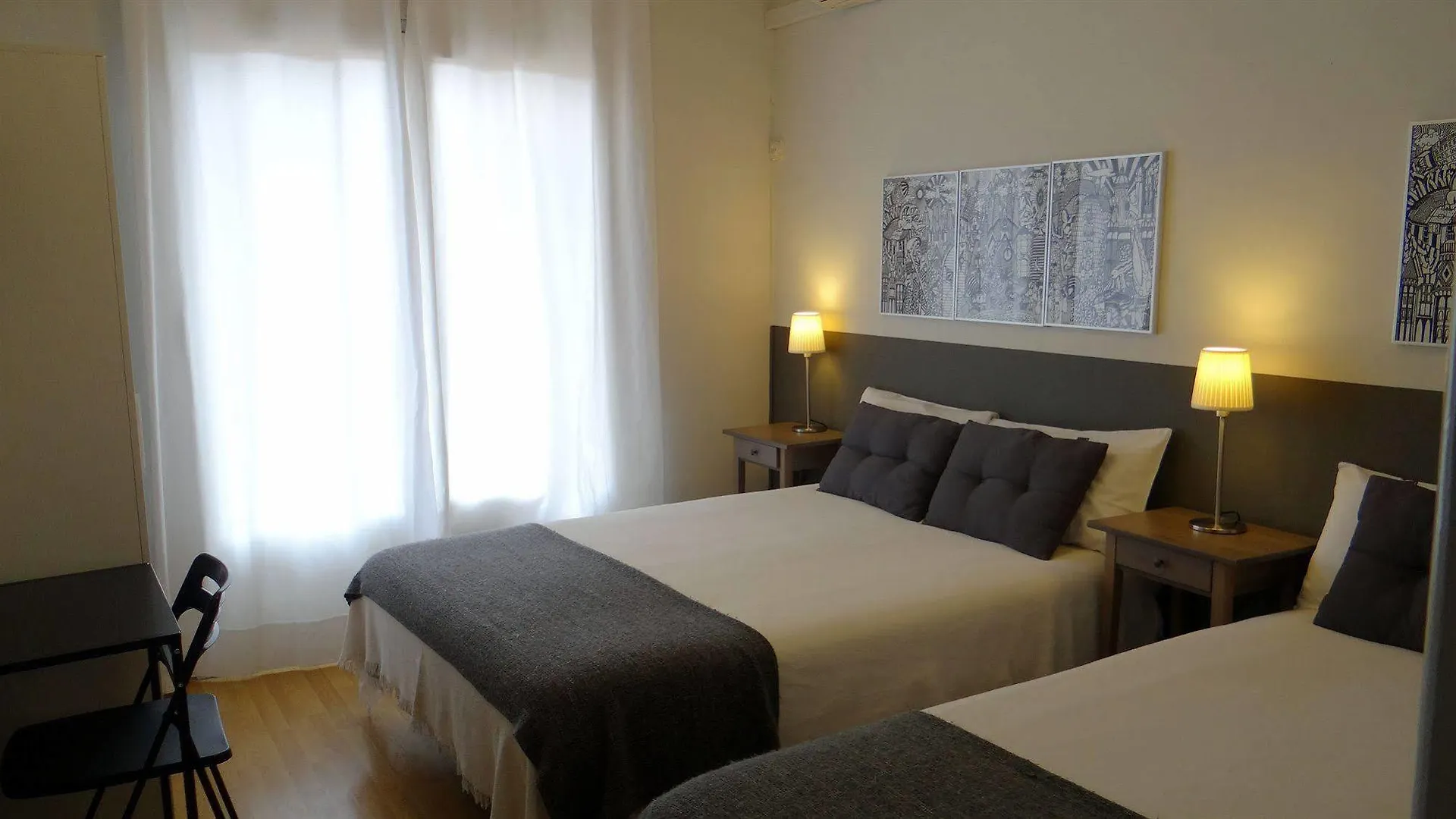 Гостевой дом Hostal El Ninot Барселона