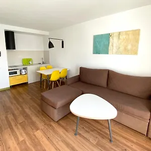 https://plaza-palmeras.puertodelcarmen-hotels.org