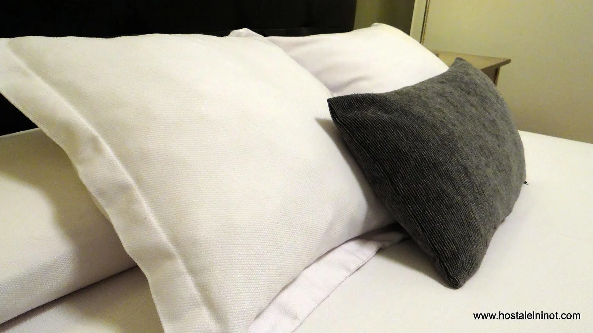 Hostal El Ninot Barcelona